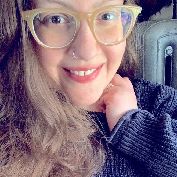 Meet your Posher, Bethany - Picture 1 of 1